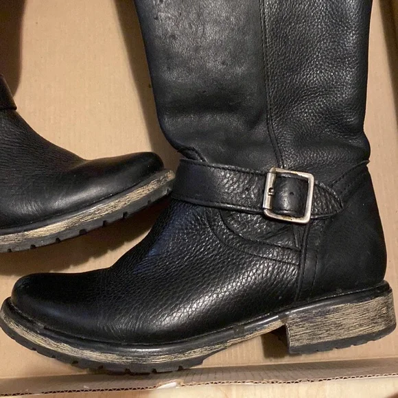 Steve Madden Black Leather Fairmont Boot Size 7.5.  Great Condition. See pics. - Picture 11 of 15